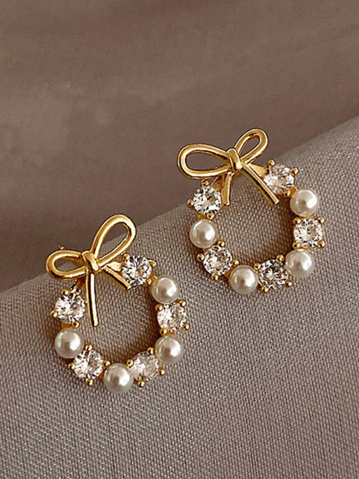 Gold Little Bow Earrings